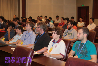 //news.avzp.net/../pic/2010/09/14/交流会现场20100914.jpg